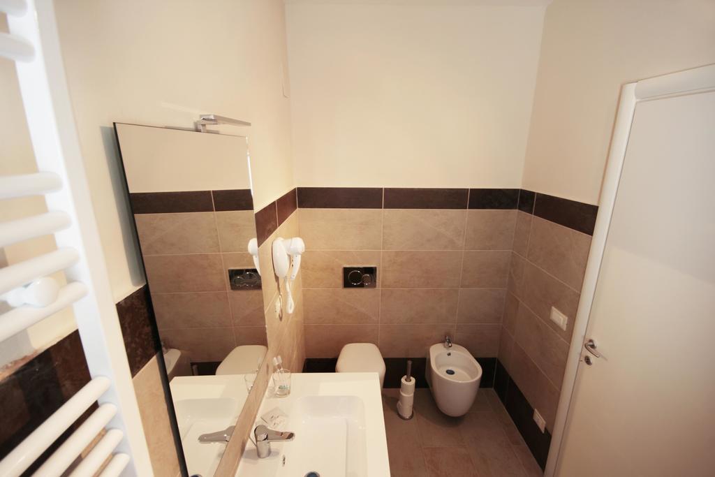 A Pochi Passi Hotel Pisa Værelse billede